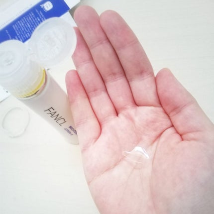 ブライトニング 化粧液 II しっとり<医薬部外品>/ファンケル/化粧水を使ったクチコミ(4枚目)