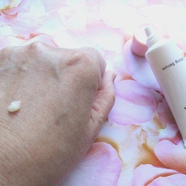 リファイニング セラム/イオナR (イオナアール)/美容液を使ったクチコミ（3枚目）