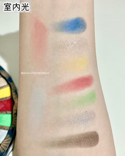 京劇彫刻マルチパレット/花西子/パウダーアイシャドウを使ったクチコミ(4枚目)