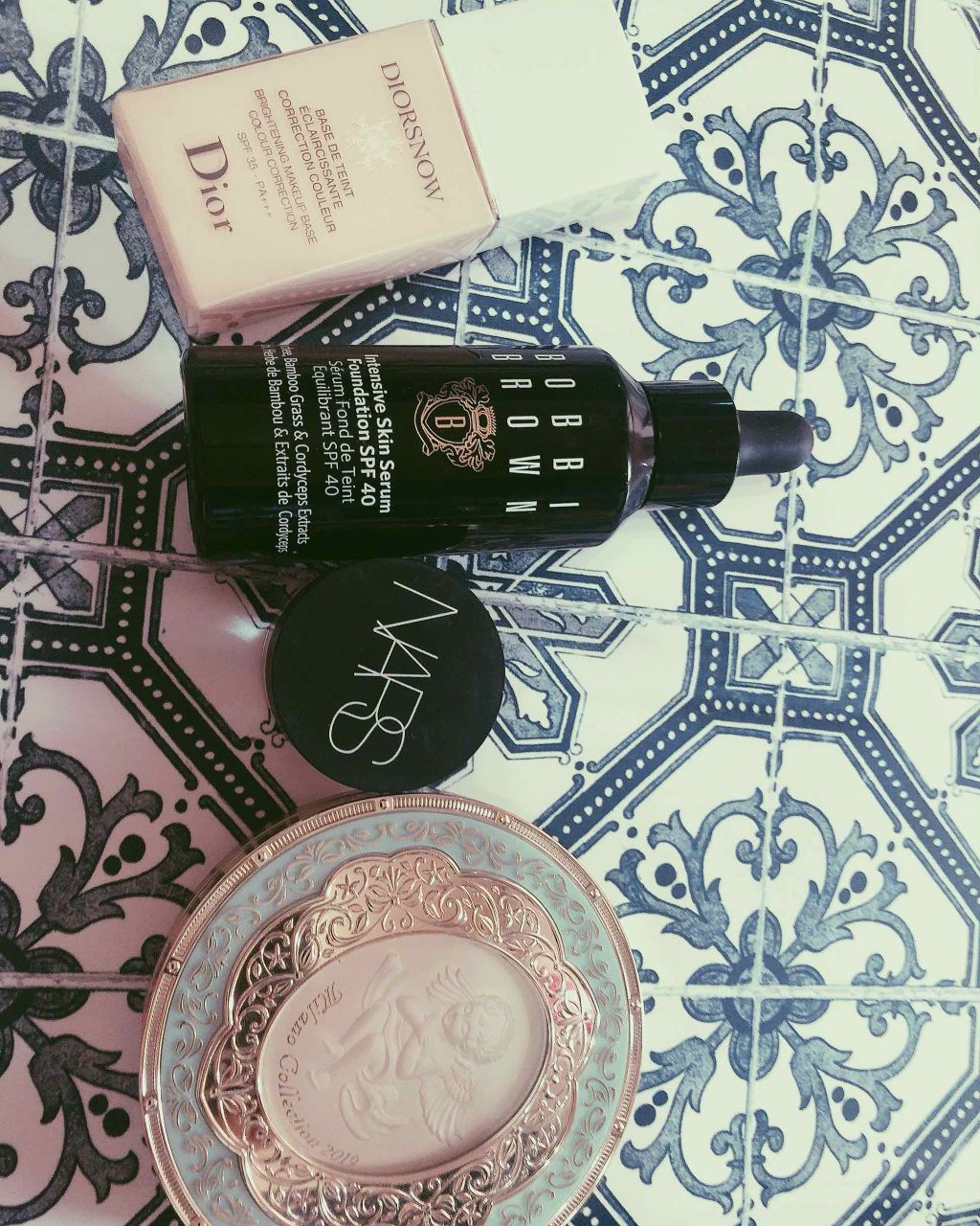 【旧】スノー メイクアップ ベース UV35 SPF35／PA+++/Dior/化粧下地を使ったクチコミ（3枚目）