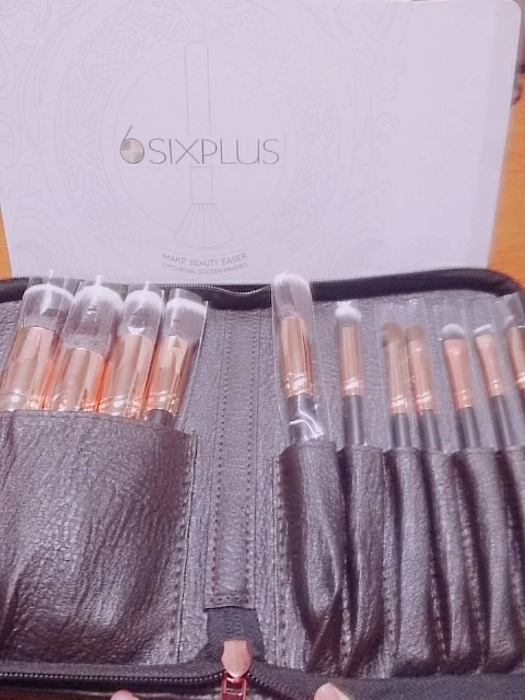 貴族のゴールド メイクブラシ11本セット 化粧ポーチ付き/SIXPLUS/メイクブラシを使ったクチコミ(1枚目)