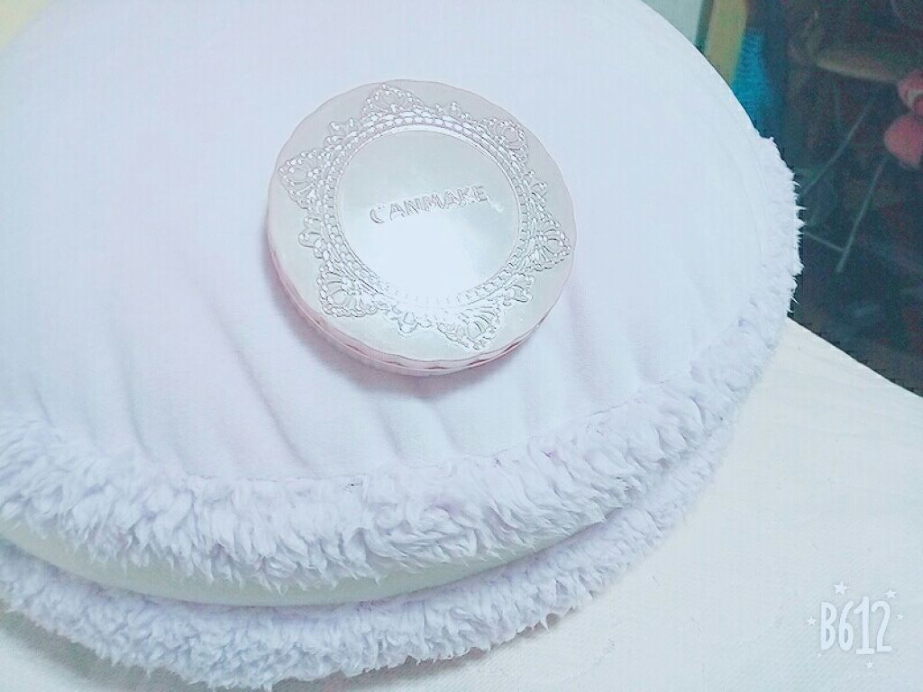 グロウフルールチークス/キャンメイク/パウダーチークを使ったクチコミ(1枚目)