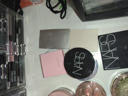 ライトリフレクティングセッティングパウダー プレスト N/NARS/プレストパウダーを使ったクチコミ(5枚目)