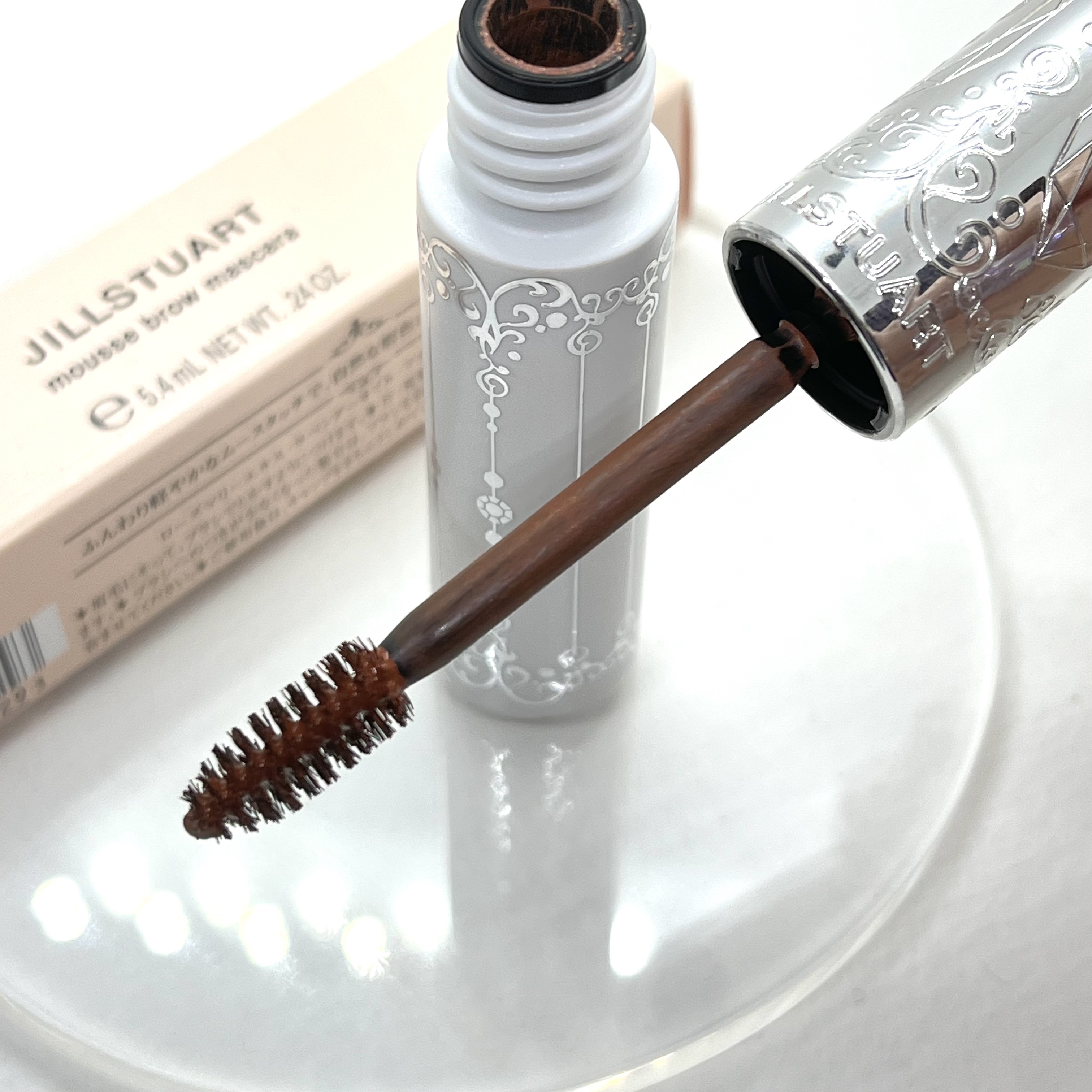 ジルスチュアート ムースブロウマスカラ 09 terracotta orange/JILL STUART/眉マスカラを使ったクチコミ（2枚目）