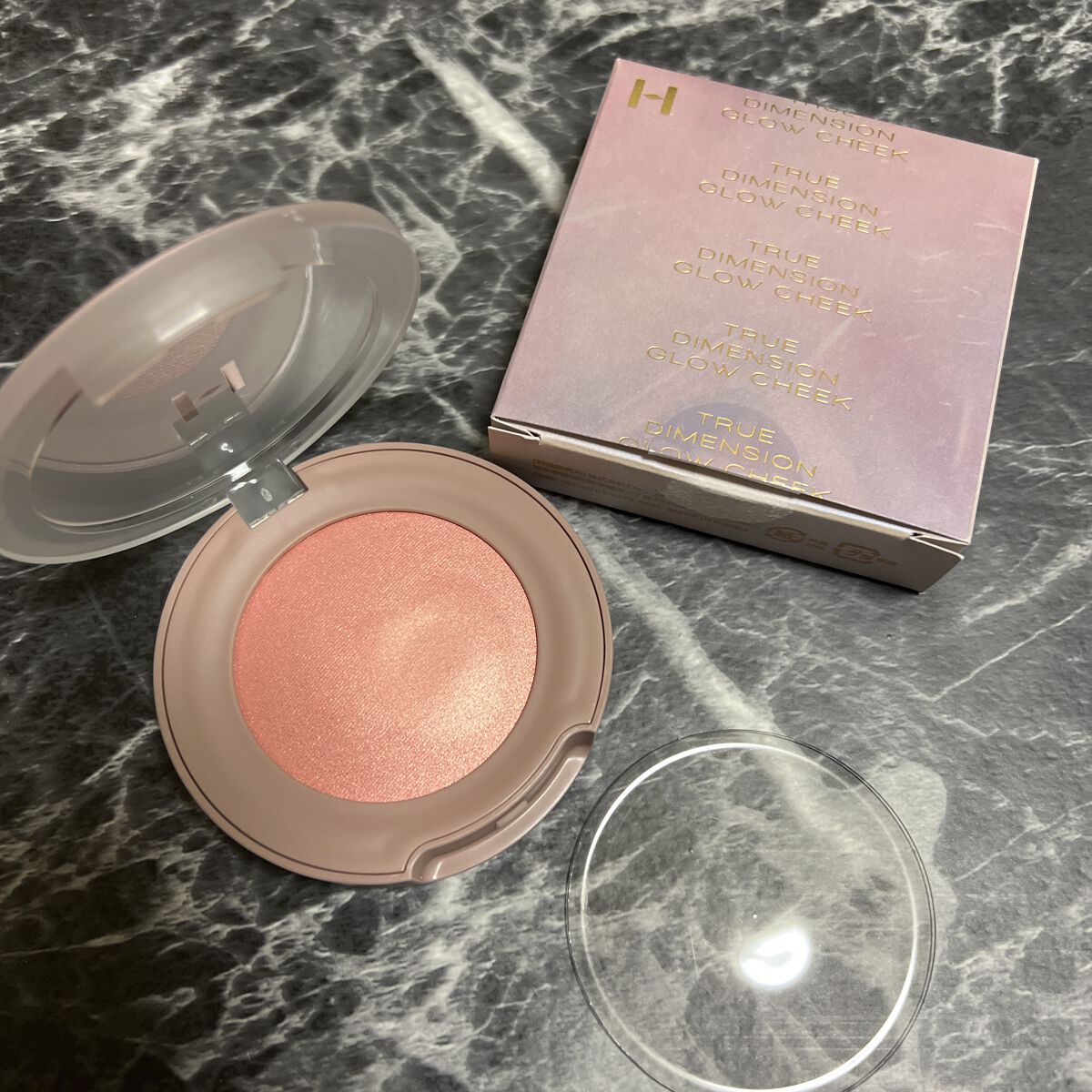 トゥルーディメンショングロウチーク/hince/パウダーチークを使ったクチコミ（1枚目）