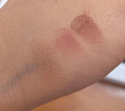 ノーズ&アイブロウパウダー/CEZANNE/パウダーアイブロウを使ったクチコミ(4枚目)