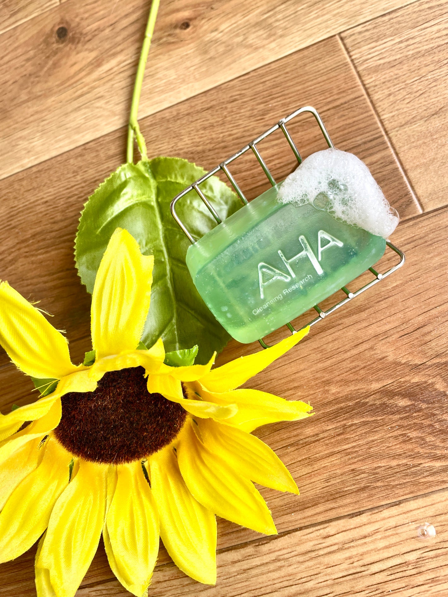 クレンジングリサーチ ソープ AHA&ピール/クレンジングリサーチ/洗顔石鹸を使ったクチコミ(2枚目)