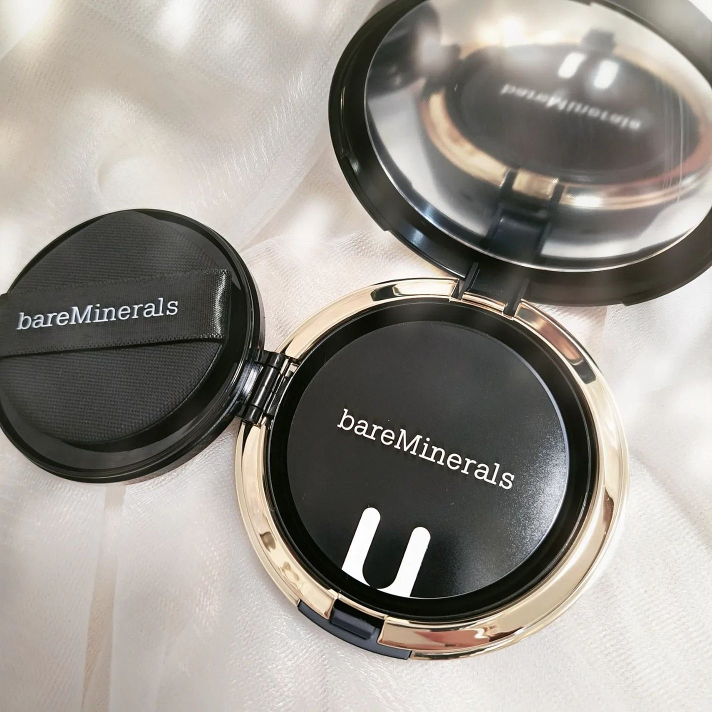 オリジナル ピュア セラム カバーアップ クッション/bareMinerals/クッションファンデーションを使ったクチコミ(5枚目)