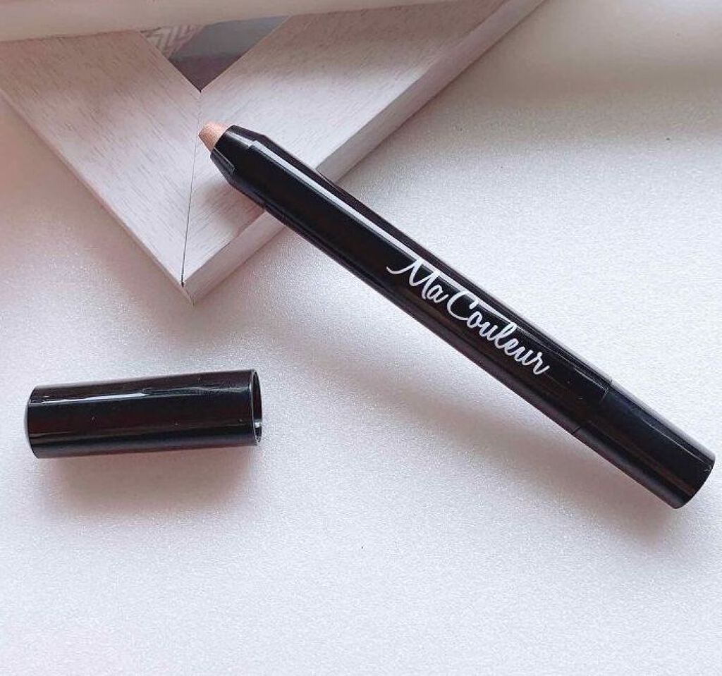 おすすめクレヨンアイシャドウ14選 !涙袋に使うのにおすすめなカラーや塗り方ものサムネイル