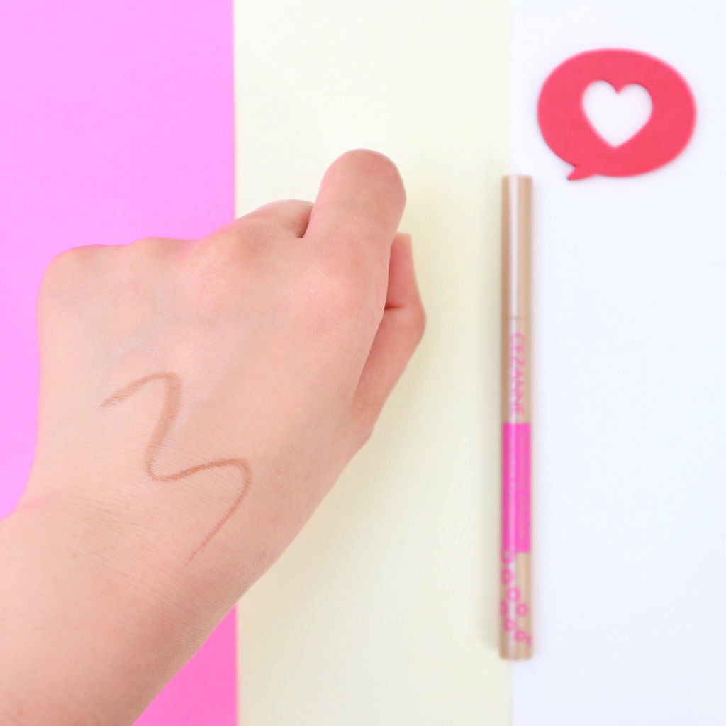 描くふたえアイライナー/CEZANNE/リキッドアイライナーを使ったクチコミ(2枚目)