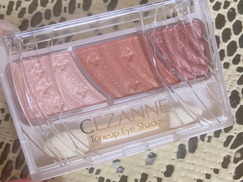 トーンアップアイシャドウ/CEZANNE/アイシャドウパレットを使ったクチコミ(1枚目)