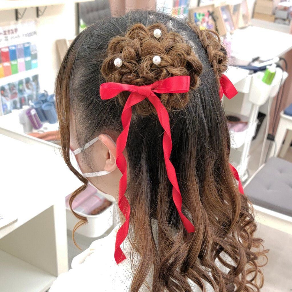 ヘアメイクみどり【YouTube】 on LIPS 「ご覧いただきありがとうございます😊ヘアメイクアーティストみどり..」(2枚目)