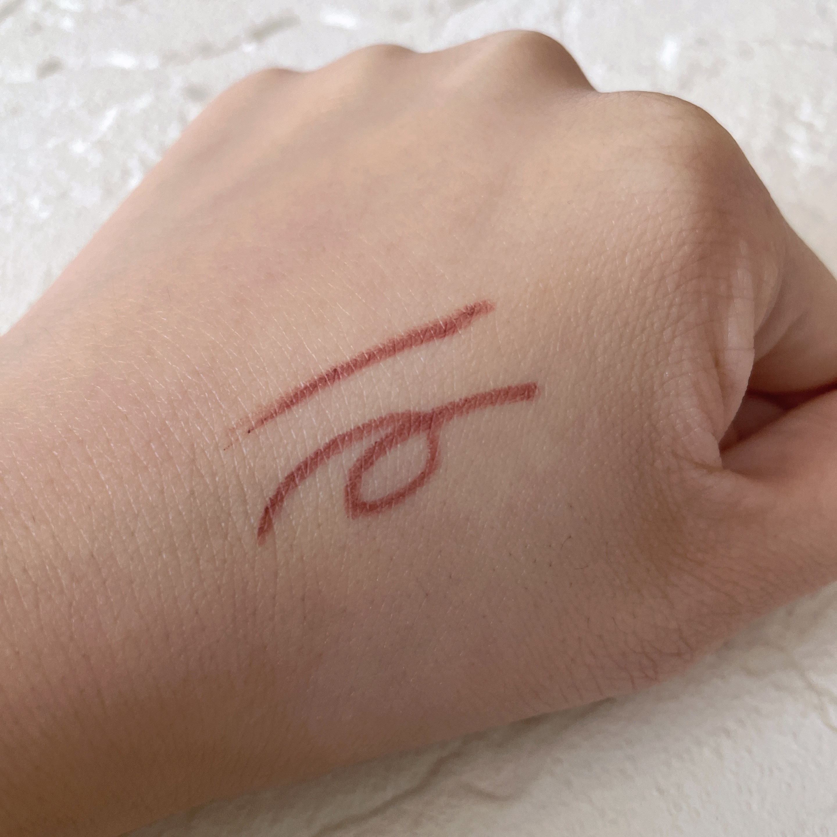 エテュセ ラスティング ジェルライナー 14 ルミナスポピー/ettusais/ジェルアイライナーを使ったクチコミ（2枚目）