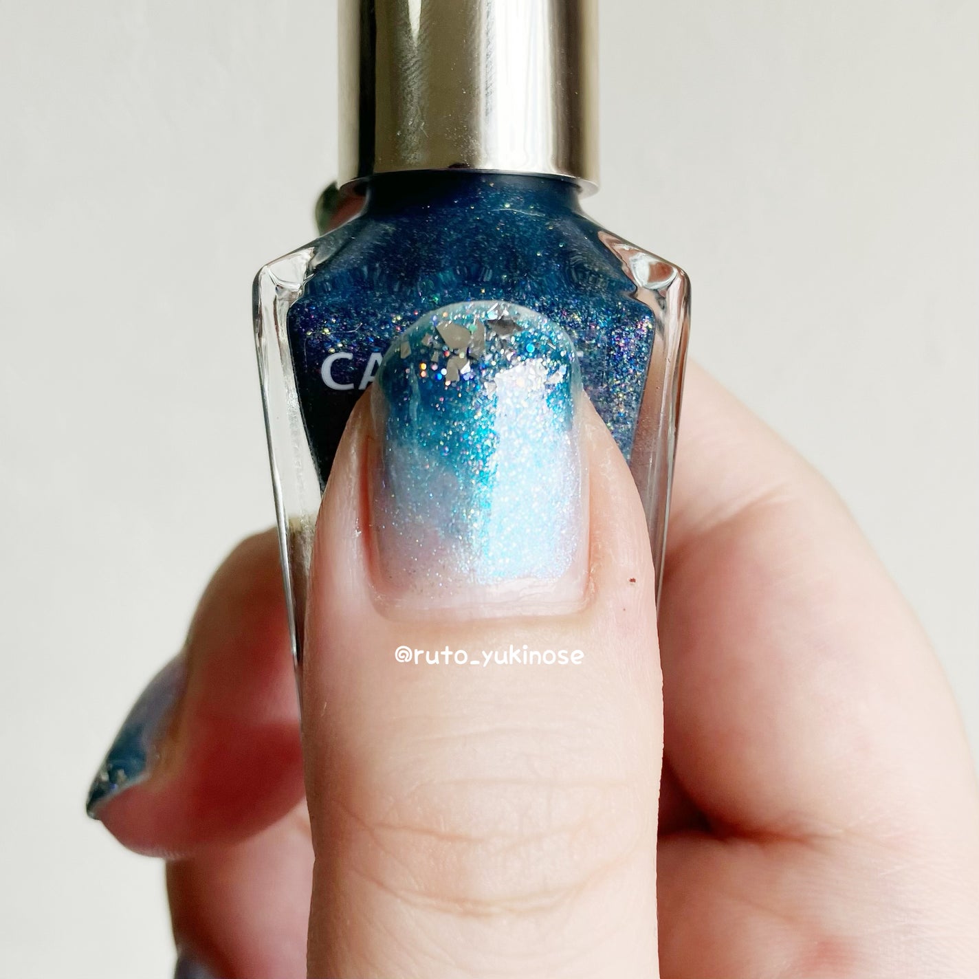 カラフルネイルズ/キャンメイク/マニキュアを使ったクチコミ(5枚目)