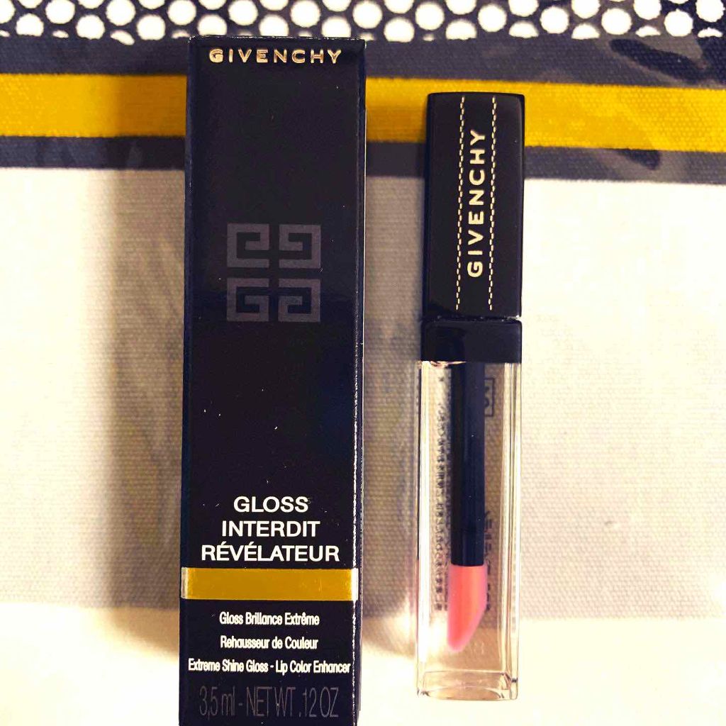 グロス・レヴェラトゥール/GIVENCHY/リップグロスを使ったクチコミ(3枚目)