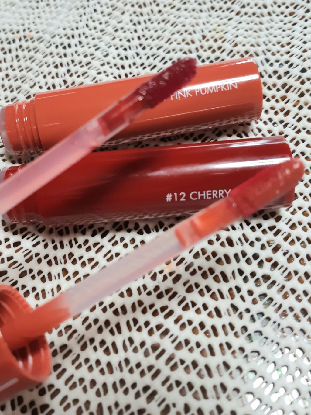 ジューシーラスティングティント/rom&nd/リップティントを使ったクチコミ(2枚目)