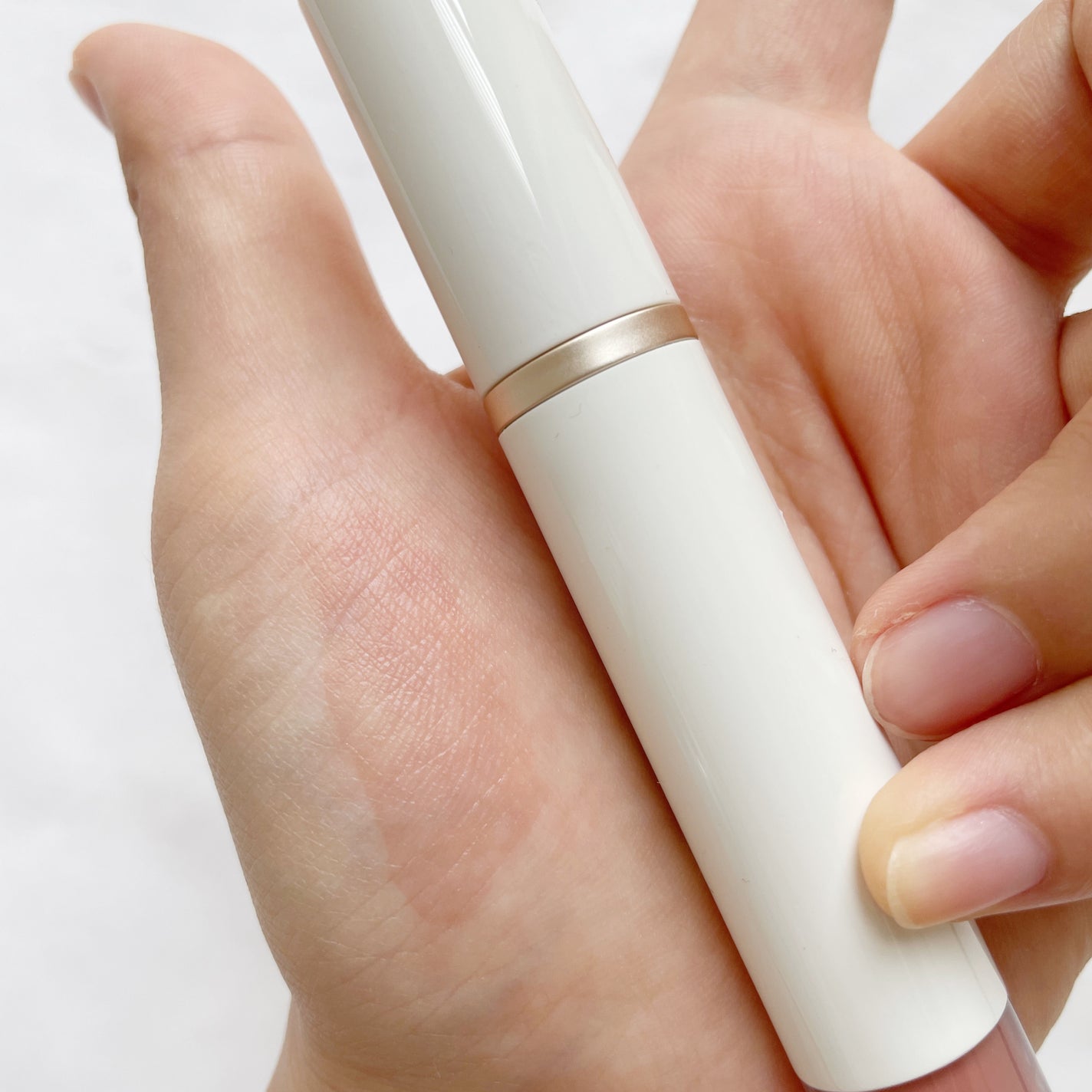 ムードインハンサーウォーターリキッドグロウ/hince/口紅を使ったクチコミ(7枚目)