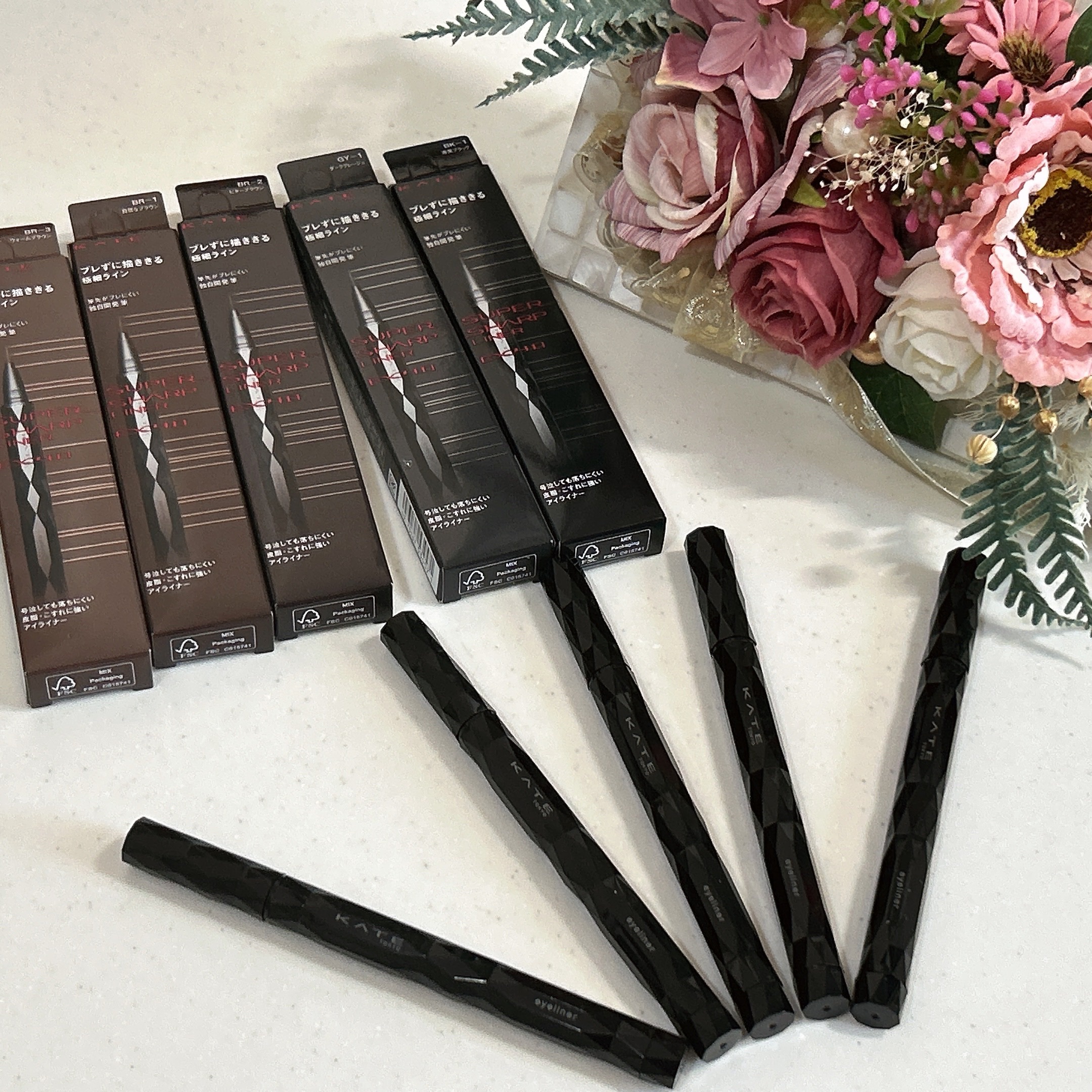 スーパーシャープライナーEX4.0 BR-3 ウォームブラウン/KATE/リキッドアイライナーを使ったクチコミ（1枚目）