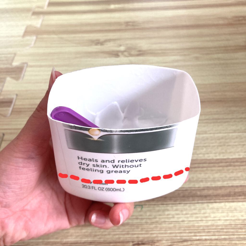 ヴァセリン アドバンスドリペア ボディローション 無香料/ヴァセリン/ボディローションを使ったクチコミ(2枚目)