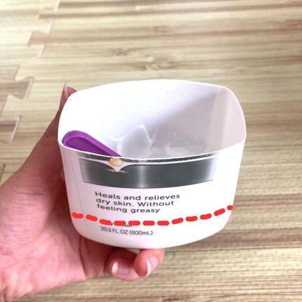 ヴァセリン アドバンスドリペア ボディローション 無香料/ヴァセリン/ボディローションを使ったクチコミ(2枚目)