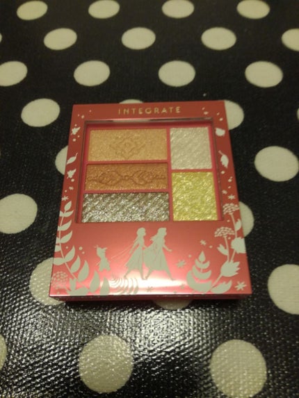 トリプルレシピアイズ/インテグレート/アイシャドウパレットを使ったクチコミ(1枚目)