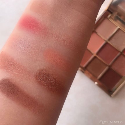 Avove Eyes Shadow palette/Aperire/アイシャドウパレットを使ったクチコミ(5枚目)