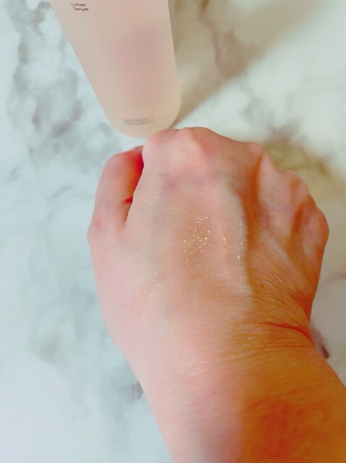 オタネ on LIPS 「新発想。2段階で肌を整える水ゼロのローション#ローションセラム..」(2枚目)