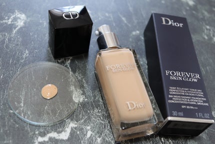 ディオールスキン フォーエヴァー フルイド グロウ/Dior/リキッドファンデーションを使ったクチコミ(2枚目)