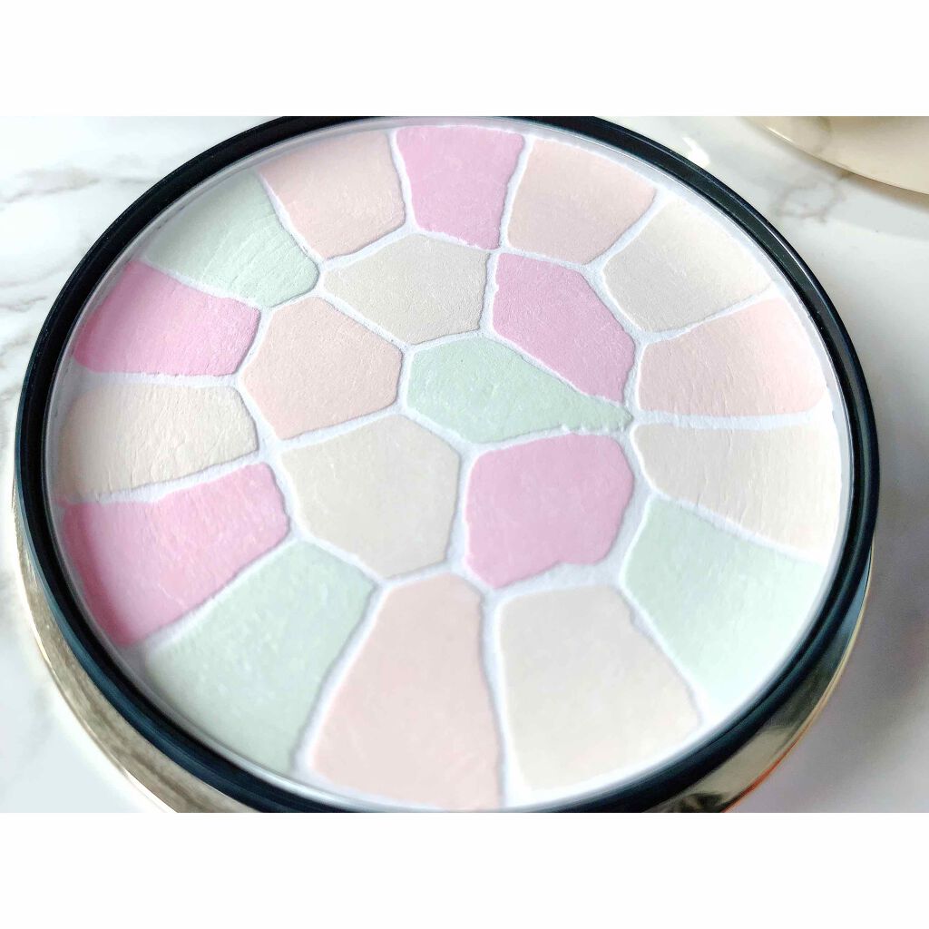 ラ プードル オートニュアンス/Elégance/プレストパウダーを使ったクチコミ（1枚目）