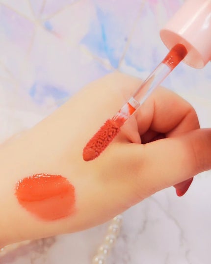 フラッフィリップティント/BLESSED MOON/リップティントを使ったクチコミ(3枚目)