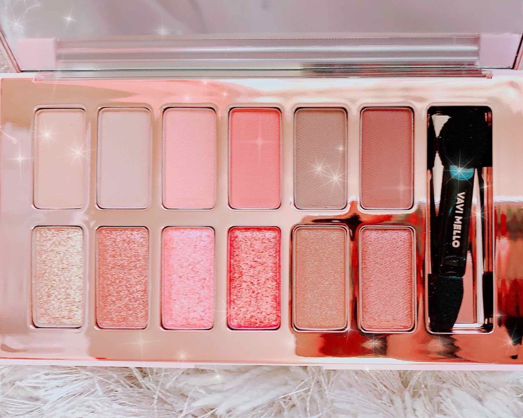 バレンタインボックス3ローズモーメント/VAVI MELLO/アイシャドウパレットを使ったクチコミ（2枚目）