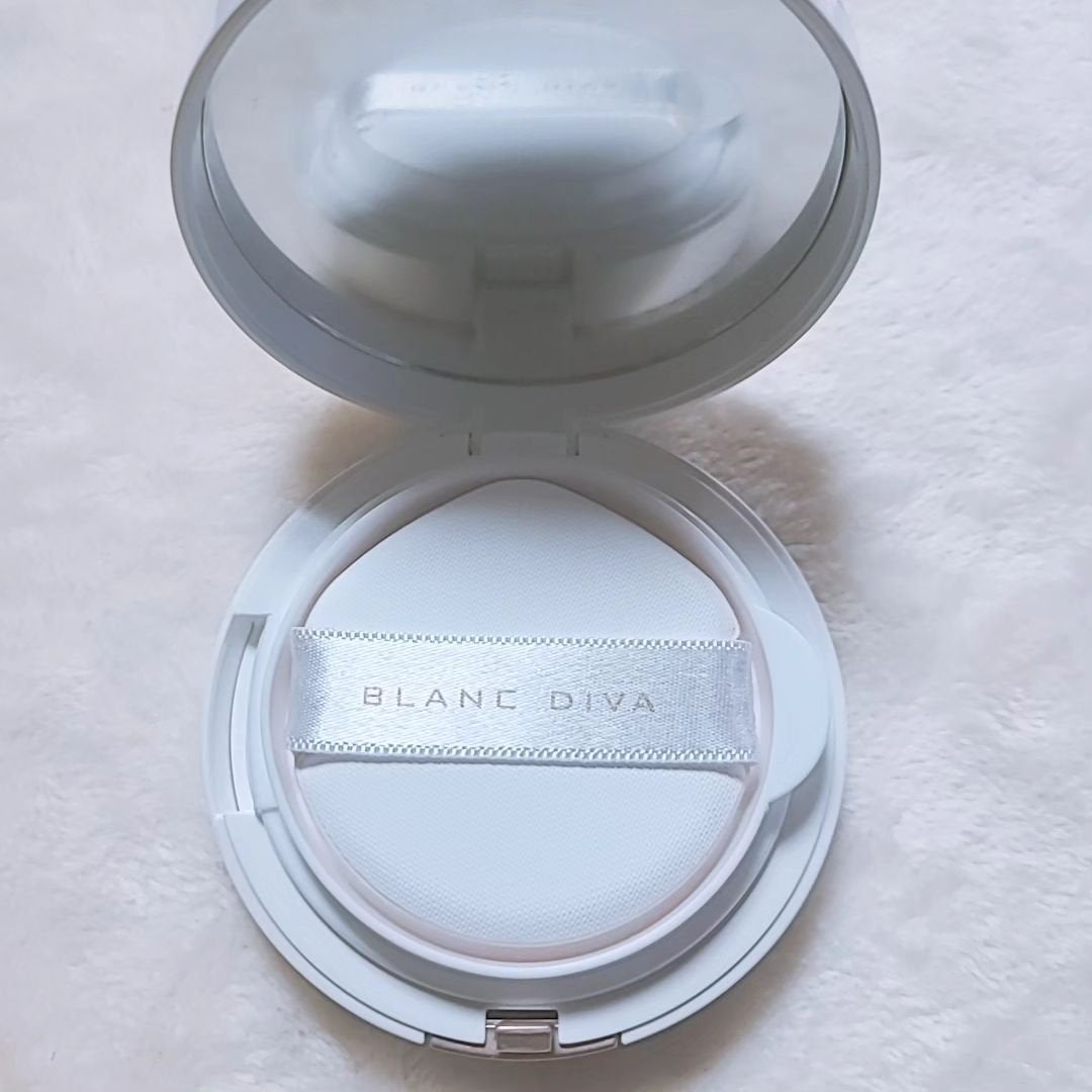 GLEAM COVERAGE CUSHION/BLANC DIVA/クッションファンデーションを使ったクチコミ(4枚目)