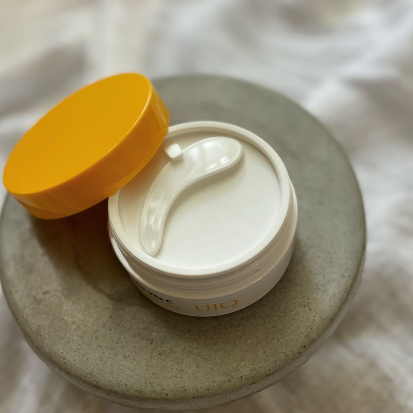 バイオームビタC黒クマアイパッチ/UIQ/シートマスク・パックを使ったクチコミ（3枚目）