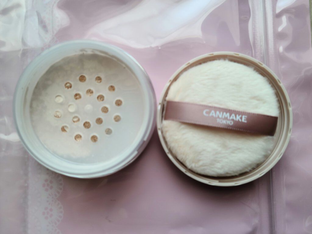 シルキールースモイストパウダー/キャンメイク/ルースパウダーを使ったクチコミ（3枚目）