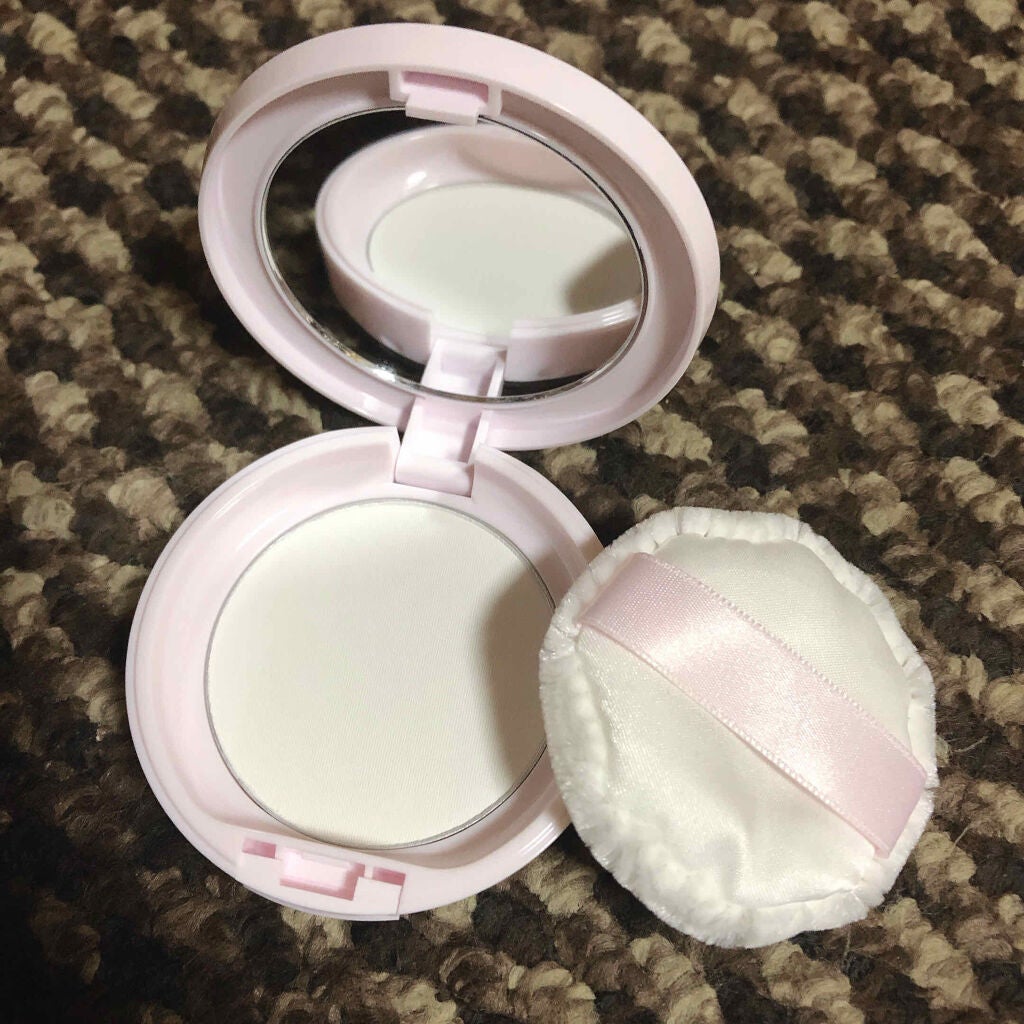 薬用 スキンケア パウダー/アクネオ/プレストパウダーを使ったクチコミ(2枚目)