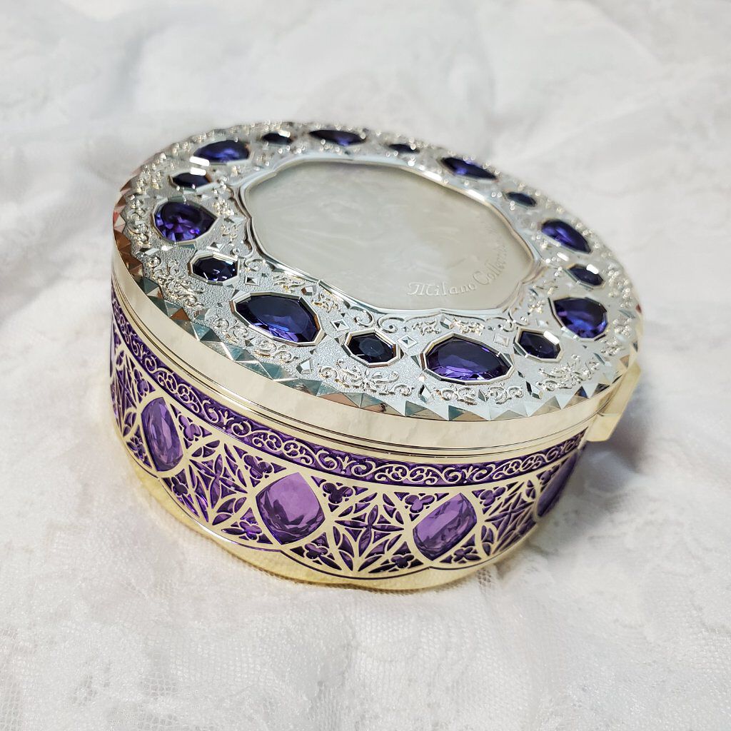 フェースアップパウダー ２０２２/ミラノコレクション/プレストパウダーを使ったクチコミ（3枚目）