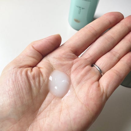 ミラクルズ うるおいブーストミルクウォーターセラム/パンテーン/アウトバストリートメントを使ったクチコミ(3枚目)