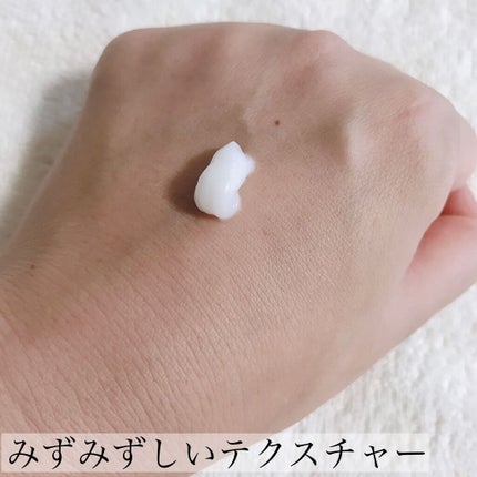 ハンドクリーム ヴィーナスローザ/LARA Christie/ハンドクリームを使ったクチコミ(2枚目)