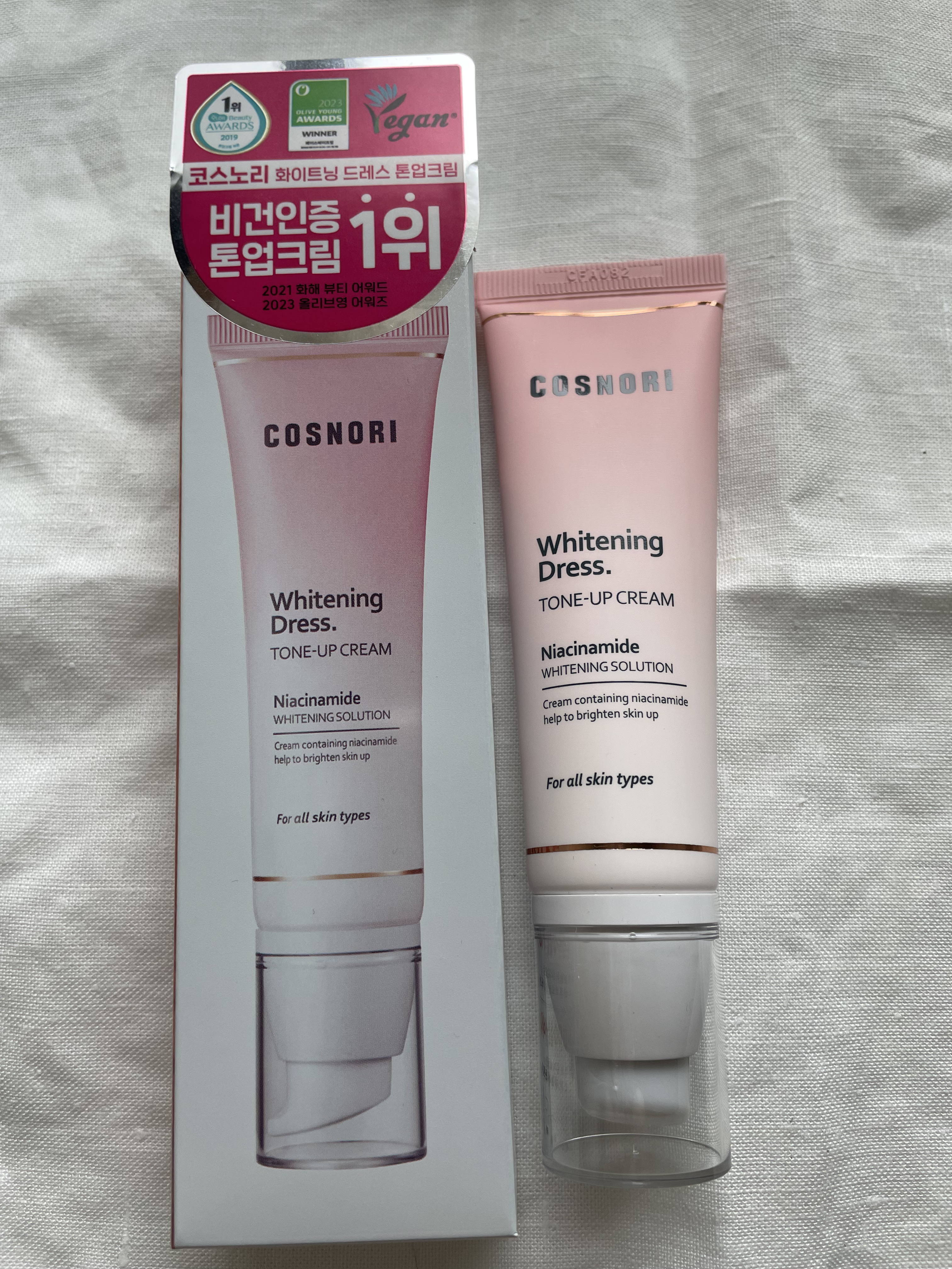 ホワイトニングドレストーンアップクリーム/COSNORI/化粧下地を使ったクチコミ（1枚目）