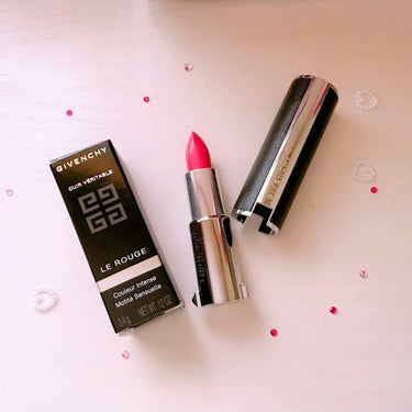 ジバンシイ💄

ルージュ・ジバンシイ 214 ローズブロードリー

lipsさんからのプレゼントでいただきました🙌
とってもかわいい🖤
色はローズピンク🙌


さすがデバコスって感じでした🙌
高級感ただ