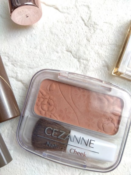 ナチュラル チークN/CEZANNE/パウダーチークを使ったクチコミ(4枚目)