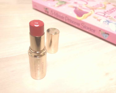 4/1発売💄💕
切り口がハートになってて可愛い💓
斜めじゃないからちょっと塗りずらいけど
色残りは🙆‍♀️いい！

#キャンメイク #新作コスメ #メルティールミナスルージュ #フレッシュコーラル ##