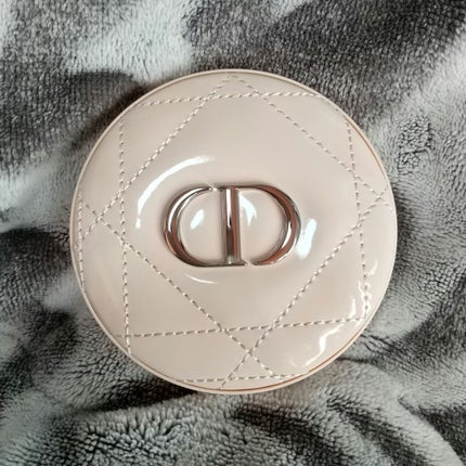 ディオールスキン フォーエヴァー クチュール ルミナイザー(スプリング コレクション 2025 限定品)/Dior/ハイライトを使ったクチコミ(3枚目)