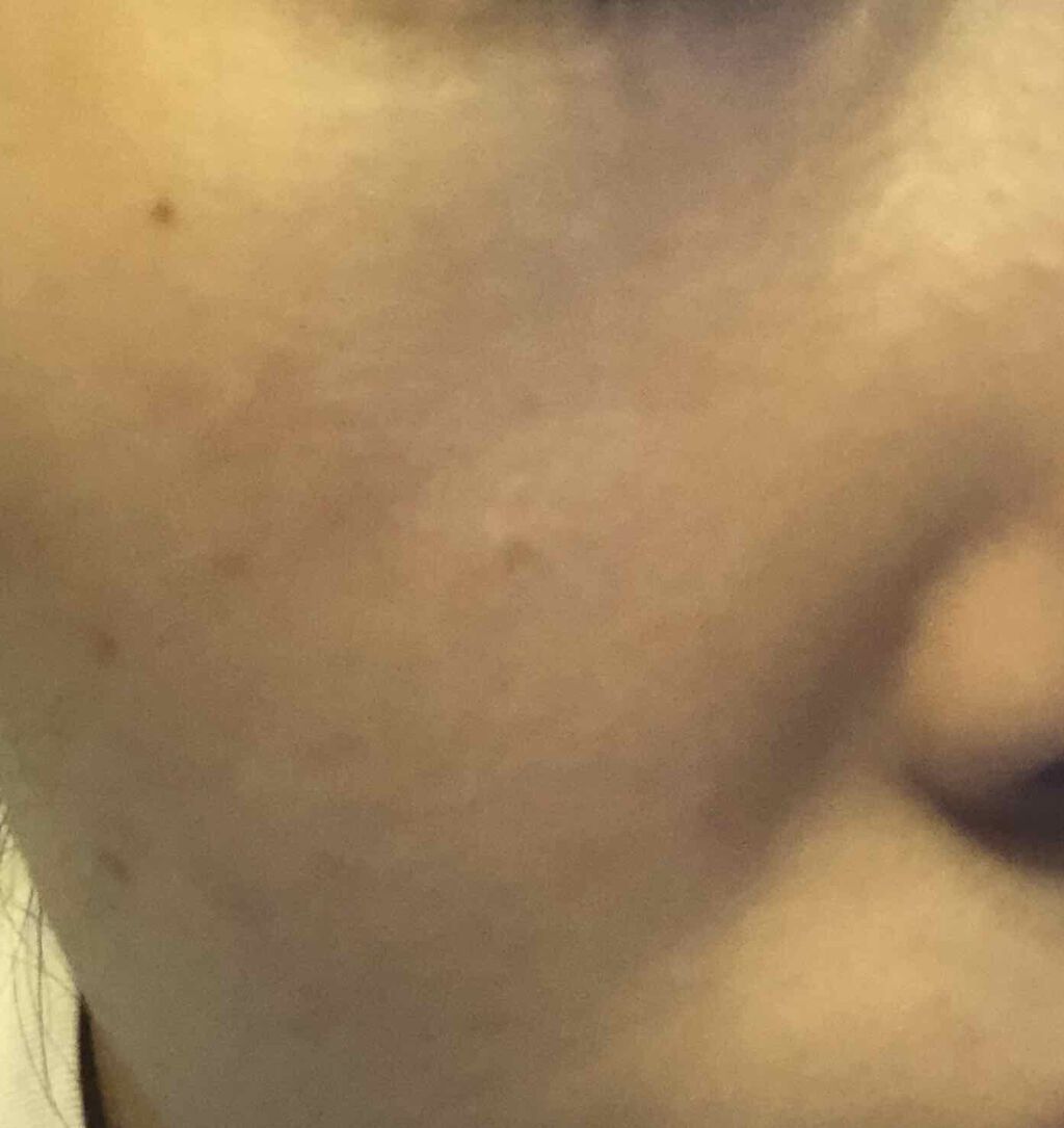 モイスチュアライジング ファンデーション プライマー S/PAUL & JOE BEAUTE/化粧下地を使ったクチコミ（2枚目）