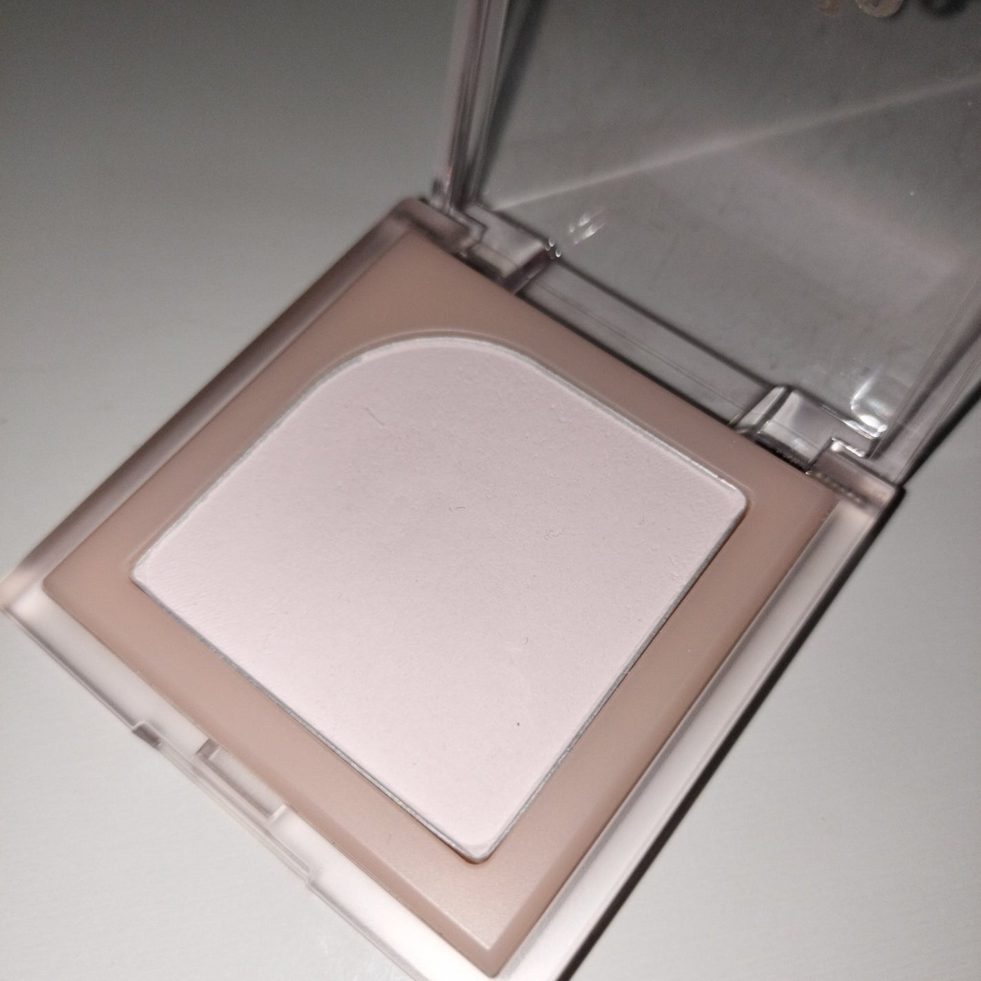 フラッターブラッシャー/mude/パウダーチークを使ったクチコミ(3枚目)