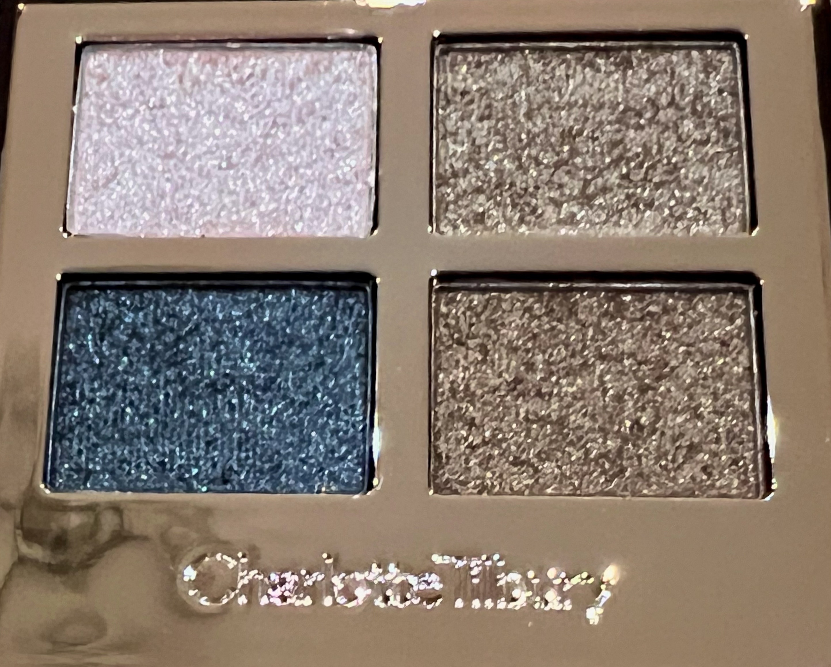 Charlotte Tilbury ダズリングダイヤモンズラグジュアリーパレットオブポップスのクチコミ「
Charlotte Tilbury
LUXURY PALETTE OF POPS
・DAZZ.....」（1枚目）