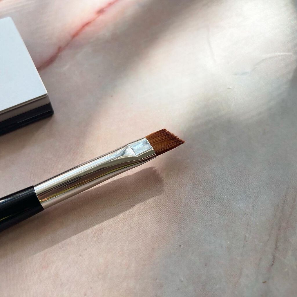 ダブルエンドアイブロウブラシ熊野筆/&be/メイクブラシを使ったクチコミ(3枚目)