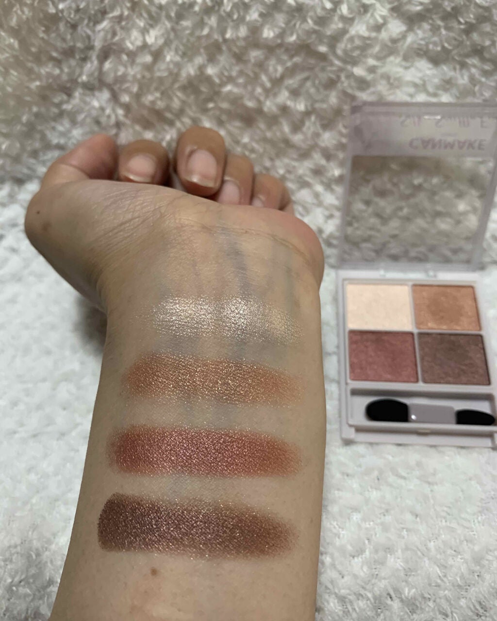 シルキースフレアイズ/キャンメイク/アイシャドウパレットを使ったクチコミ(3枚目)