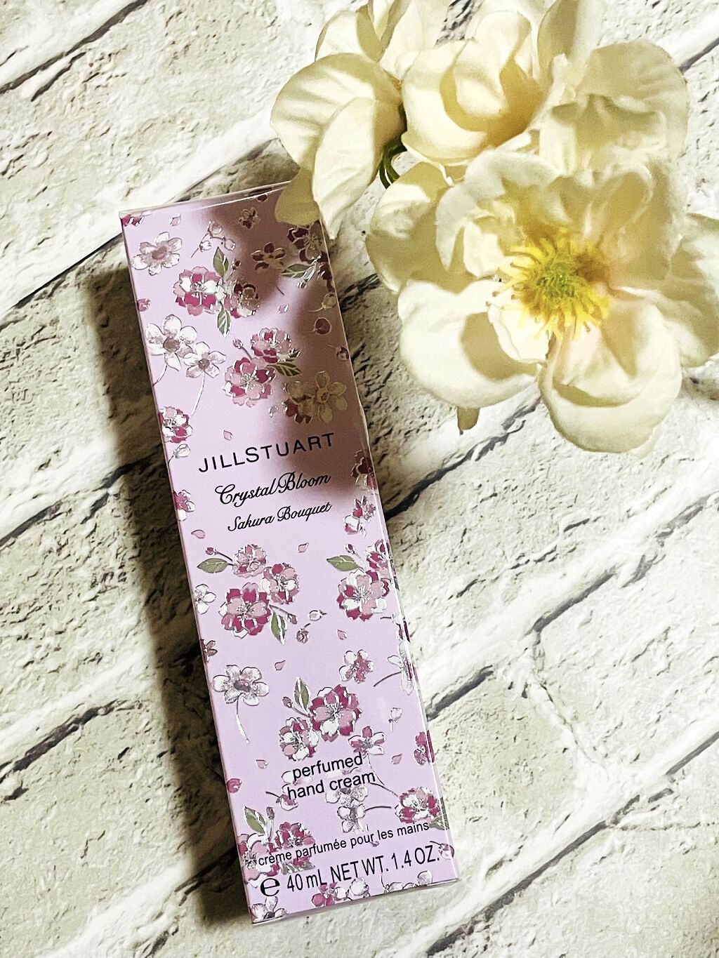 クリスタルブルーム　サクラブーケ　パフュームド ハンドクリーム /JILL STUART/ハンドクリームを使ったクチコミ（1枚目）