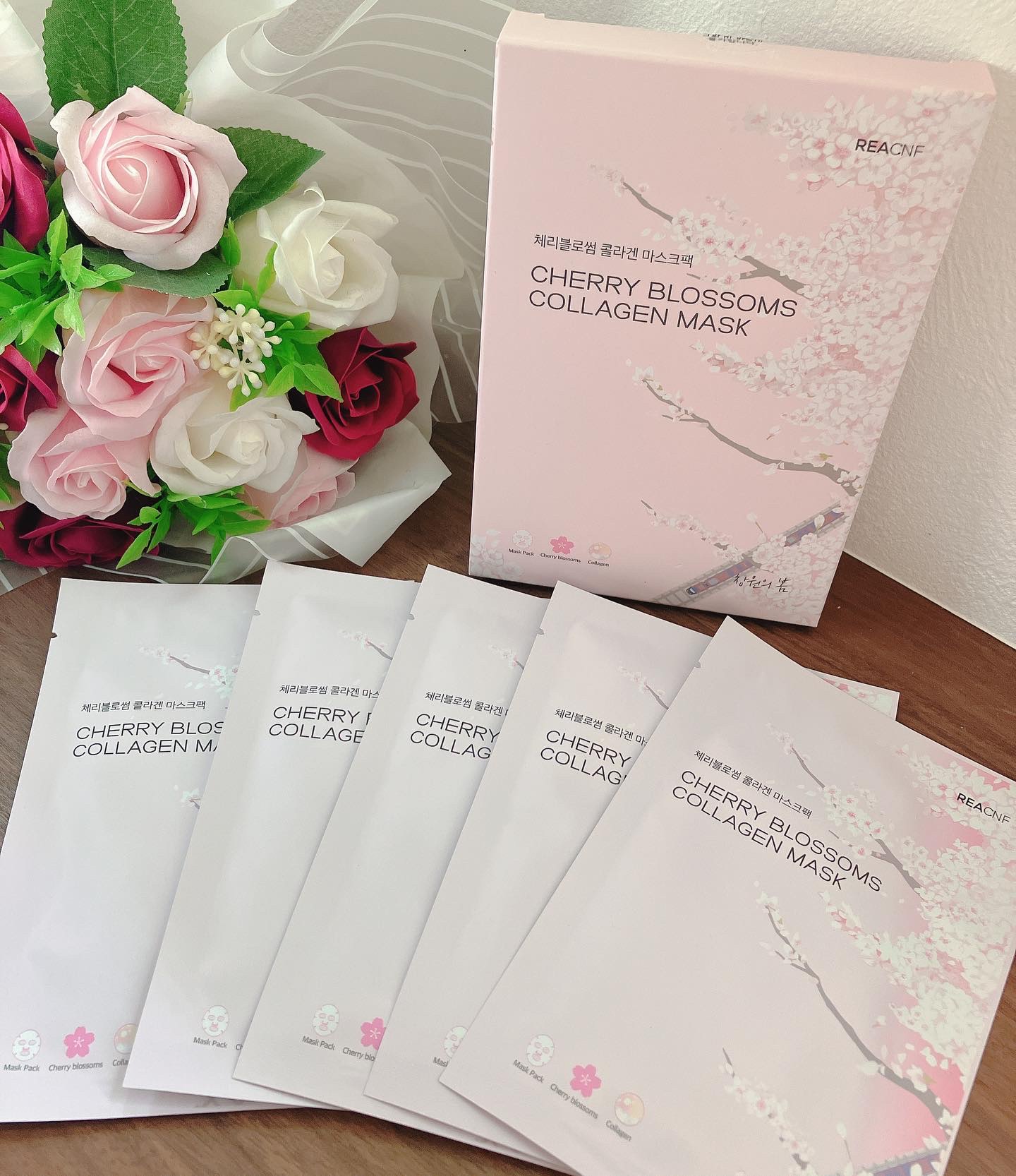 チェリーブロッサム コラーゲンマスク/REACNF/シートマスク・パックを使ったクチコミ（2枚目）